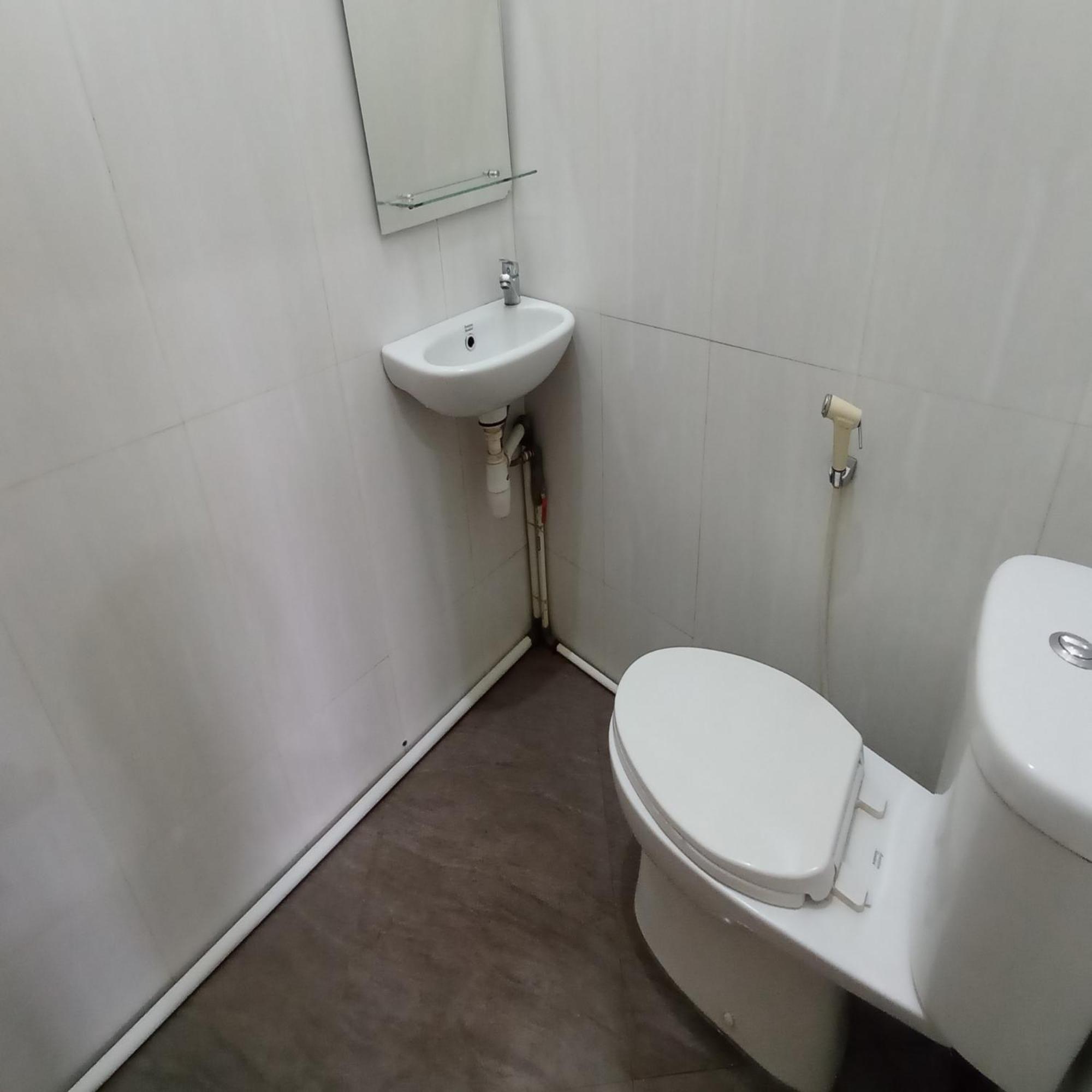 Reddoorz At Syariah House Purwokerto Hotell Exteriör bild