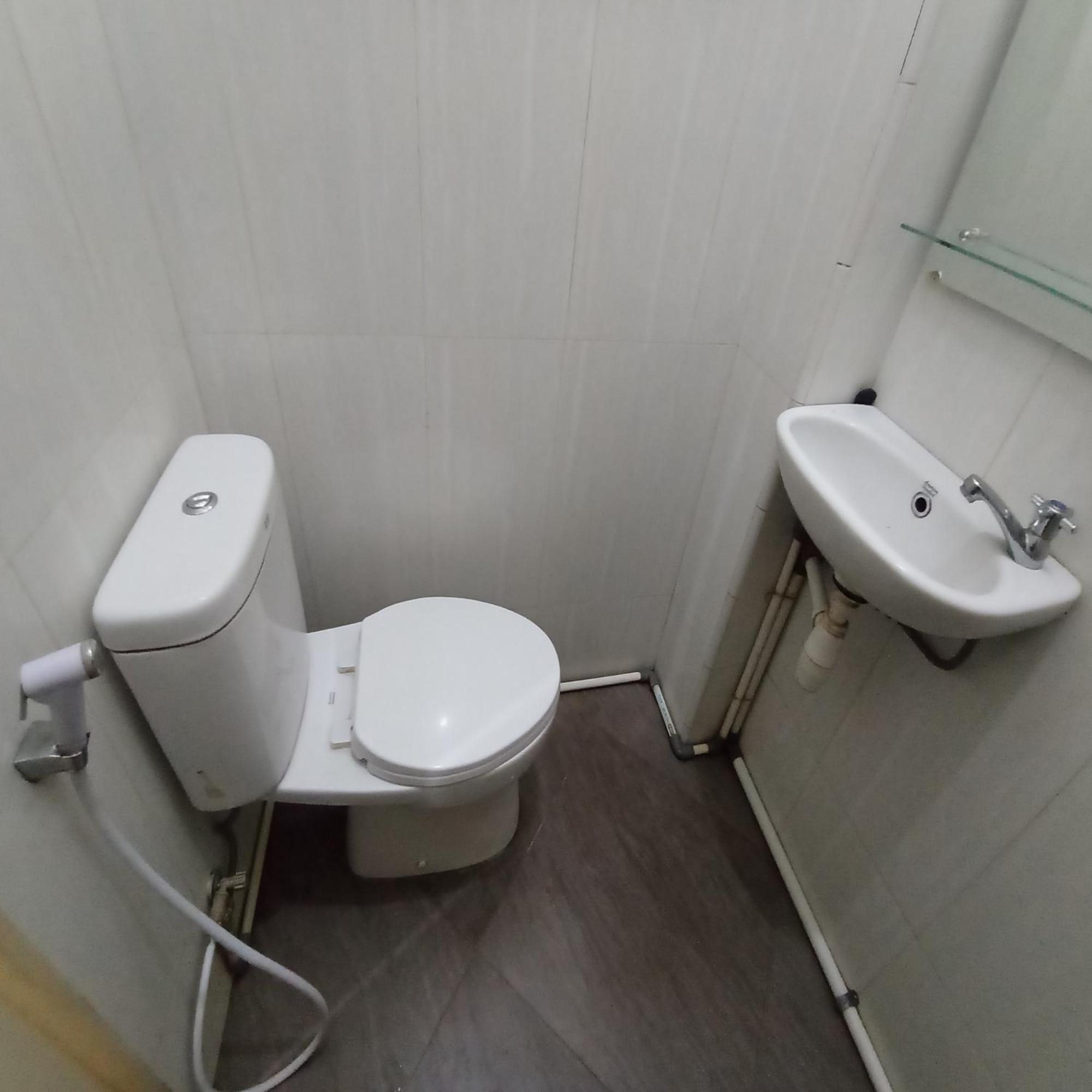 Reddoorz At Syariah House Purwokerto Hotell Exteriör bild